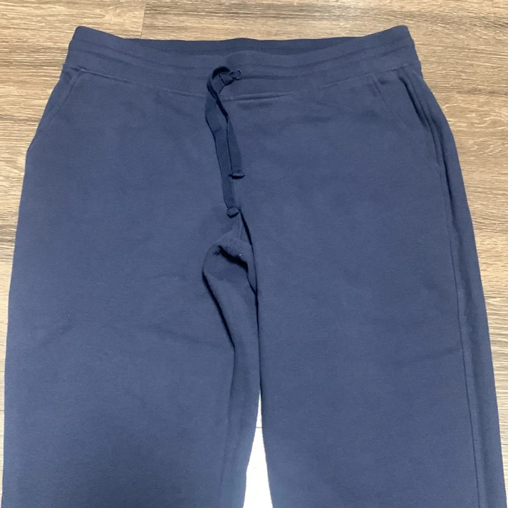 LL Bean Jogger everyday Pants - Picture 3 of 8